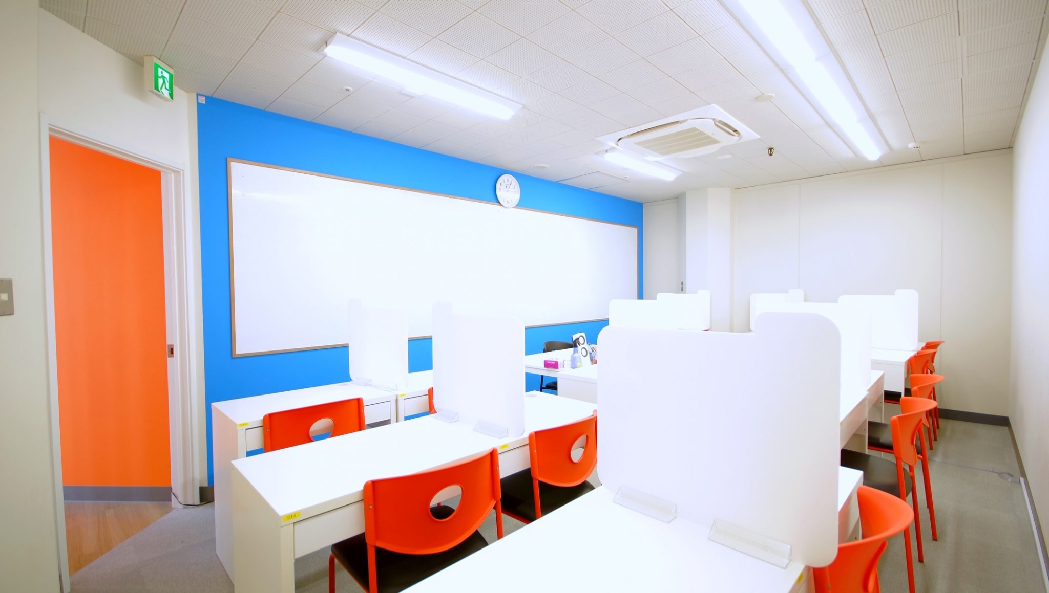 IELTS対策の学校イングリッシュイノベーションズ大阪校の教室